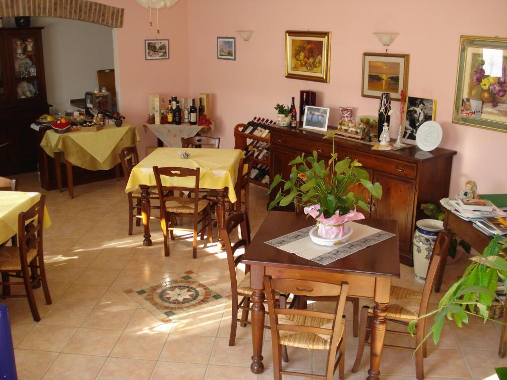 سانتو ستيفانو بيلبو Agriturismo Ai Piacentini المظهر الخارجي الصورة